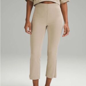 Lululemon Ribbed Softstreme Zip-Leg High-Rise Crop Pants 25" Size 10 TRENCH